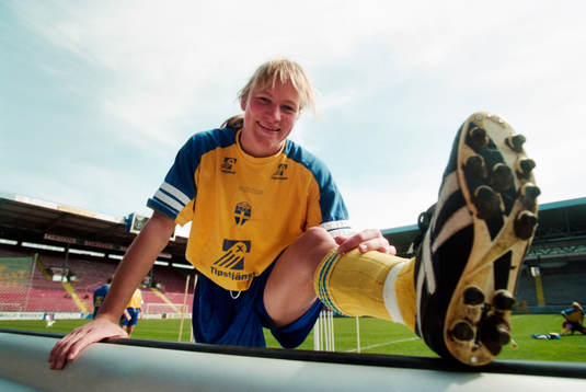 Kristin Bengtsson, Sverige