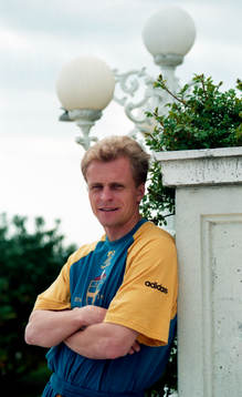 Jonas Thern, Sverige, Sverige