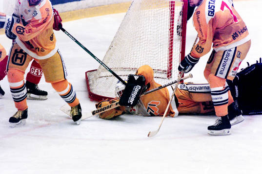 Boo Ahl, målvakt i HV71
