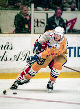 Johan Lindbom, HV71 med pucken