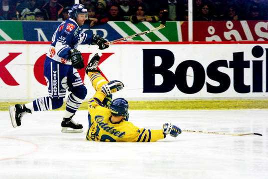 Andreas Johansson, Sverige på rygg