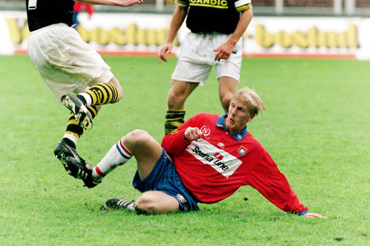 Runar Kristinsson, Örgyte stoppas