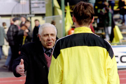 Lennart Persson, ordförande i Hässleholm jublar