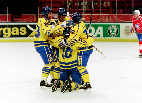 Andreas Johansson, Sverige kramas om