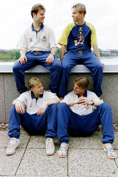 Bakre raden fr. v Niklas Gudmundsson och Niclas