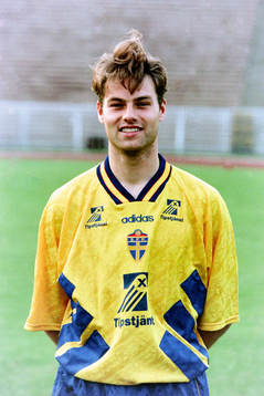 Niklas Gudmundsson, Sverige
