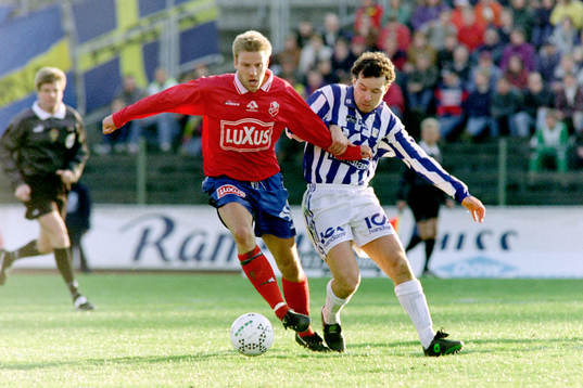 Bläddra bland fler bilder av Fotboll, Allsvenskan, Öster - IFK Göteborg, 0-0