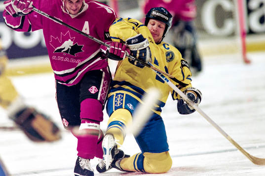 Charles Berglund, Sverige