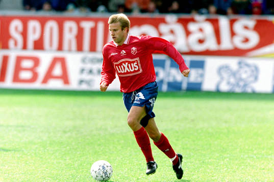Hans Eklund, Öster med bollen