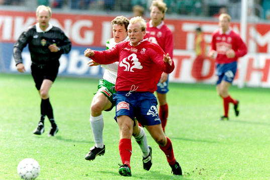 Peter Wibrån, Öster med bollen