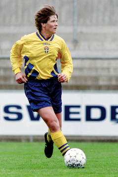 Pia Sundhage, Sverige