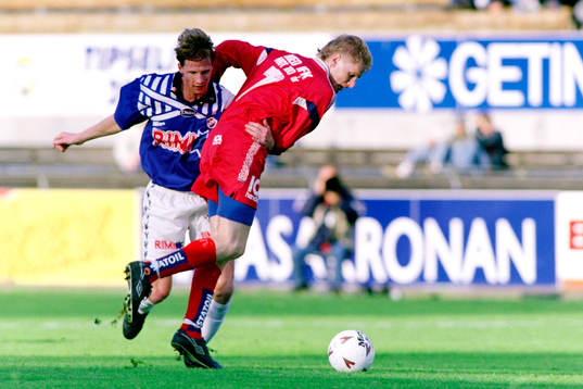 Jesper Mattsson, Halmstad håller fast en motståndare