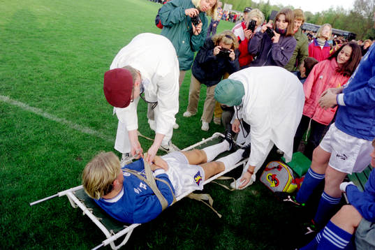 Fotboll, Kändismatch, Dansbandslaget - Kändislaget