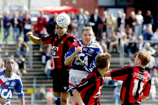 Fotboll, Div 1 Norra, Brommapojkarna - Umeå, 3-2