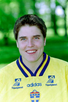 Eva Zeikfalvy