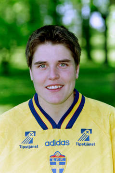 Eva Zeikfalvy