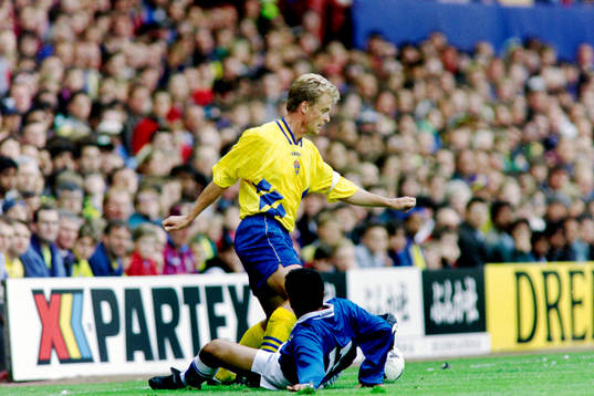 Jonas Thern, Sverige