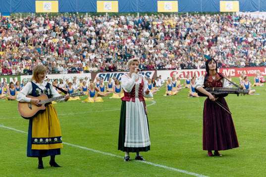 Marianne Flynner, Susanne Alfvengren, Åsa Jinder med sin