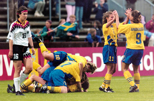 Vild glädje i det svenska laget