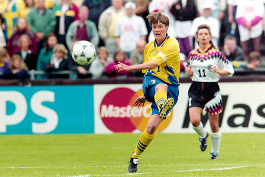 Lena Videkull, Sverige