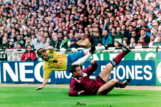 Dunga, Brasilien stoppas