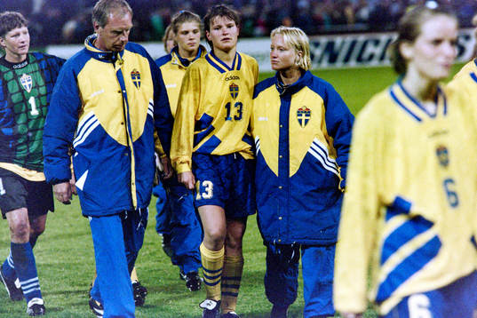 Bengt Simonson, tränare och Annika Nessvold, Sverige deppar
