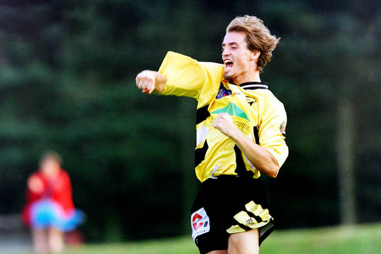 Bläddra bland fler bilder av Fotboll, Div 1 Södra, IFK Hässleholm - Kalmar FF, 3-2