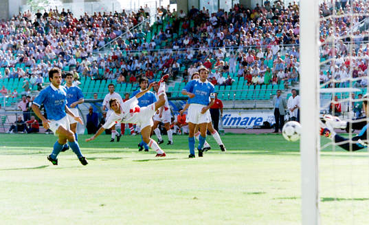 Fotboll, Serie Bari - Napoli, 1-1
