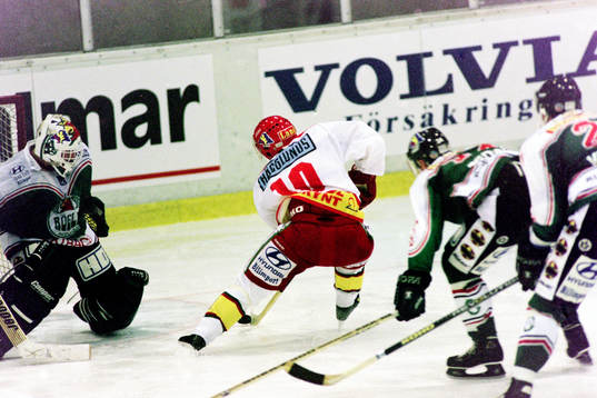 Anders Söderberg, Modo