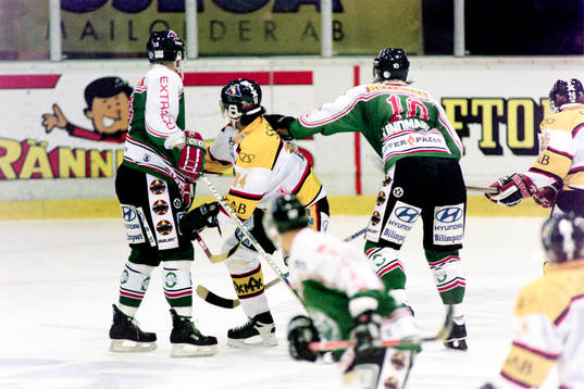 Peter Lundmark, Rögle tar tag i luleås Jiri Kucera