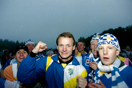 Torbjörn Nilsson, tränare i Oddevold jublar