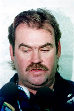 Pat Burns, tränare i Toronto Maple Leafs