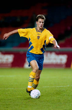 Gary Sundgren, Sverige med bollen