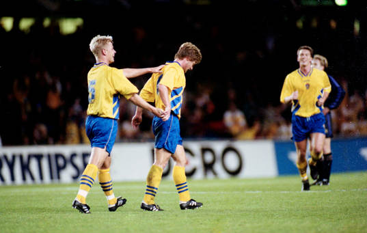 Mikael Nilsson och Stefan Schwarz jublar
