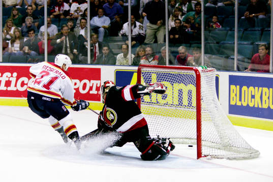 Tom Fitzgerald, Florida Panthers fri med Don Beaupre,