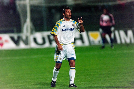 Hristo Stoichkov, Parma