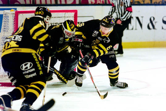 Dick Tärnström och Mikael Nilsson, målvakt i AIK
