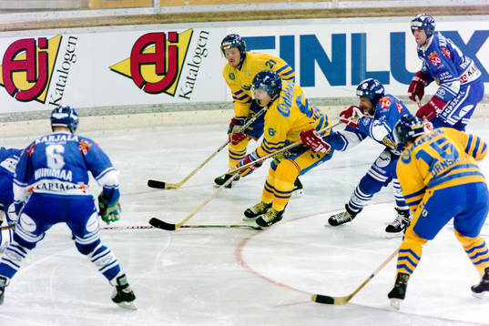 Jan Larsson och Anders Huusko, Sverige
