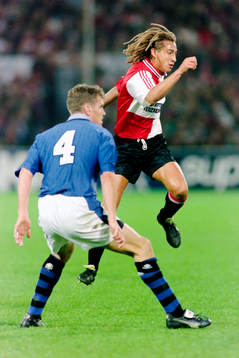 Henrik Larsson, Feyenoord tar sig förbi evertons Craig