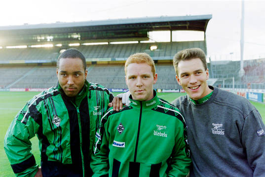Bläddra bland fler bilder av Fotboll, Jörgen Pettersson, Borussia Mönchengladbach