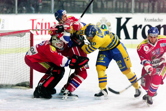Bläddra bland fler bilder av Ishockey, Deutschland Cup, Sverige - Tjeckien, 0-3