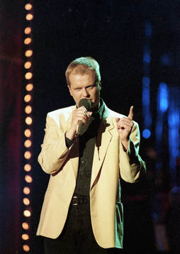 Jörgen Mörnbäck underhåller