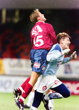 Fredrik Gustafsson, Öster i en nickduell