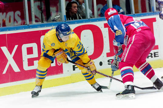 Clas Eriksson, Sverige
