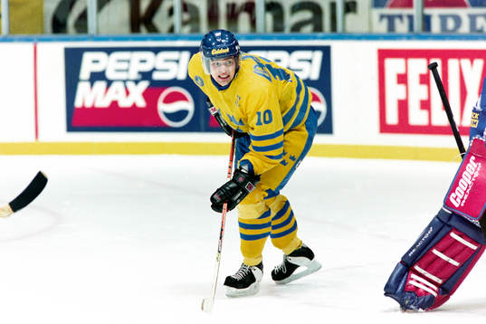 Tomas Holmström, Sverige