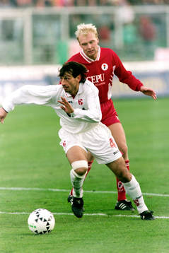 Klas Ingesson, Bari