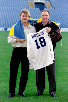 Tomas Brolin och Howard Wilkinson, manager i Leeds