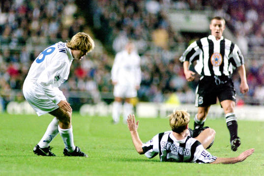 Tomas Brolin, Leeds