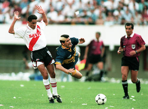 Diego Maradona, Boca Juniors fälls