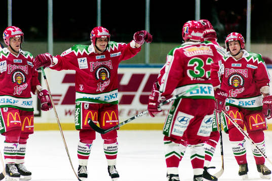 Bläddra bland fler bilder av Ishockey, Elitserien, Västra Frölunda - Malmö, 6-0